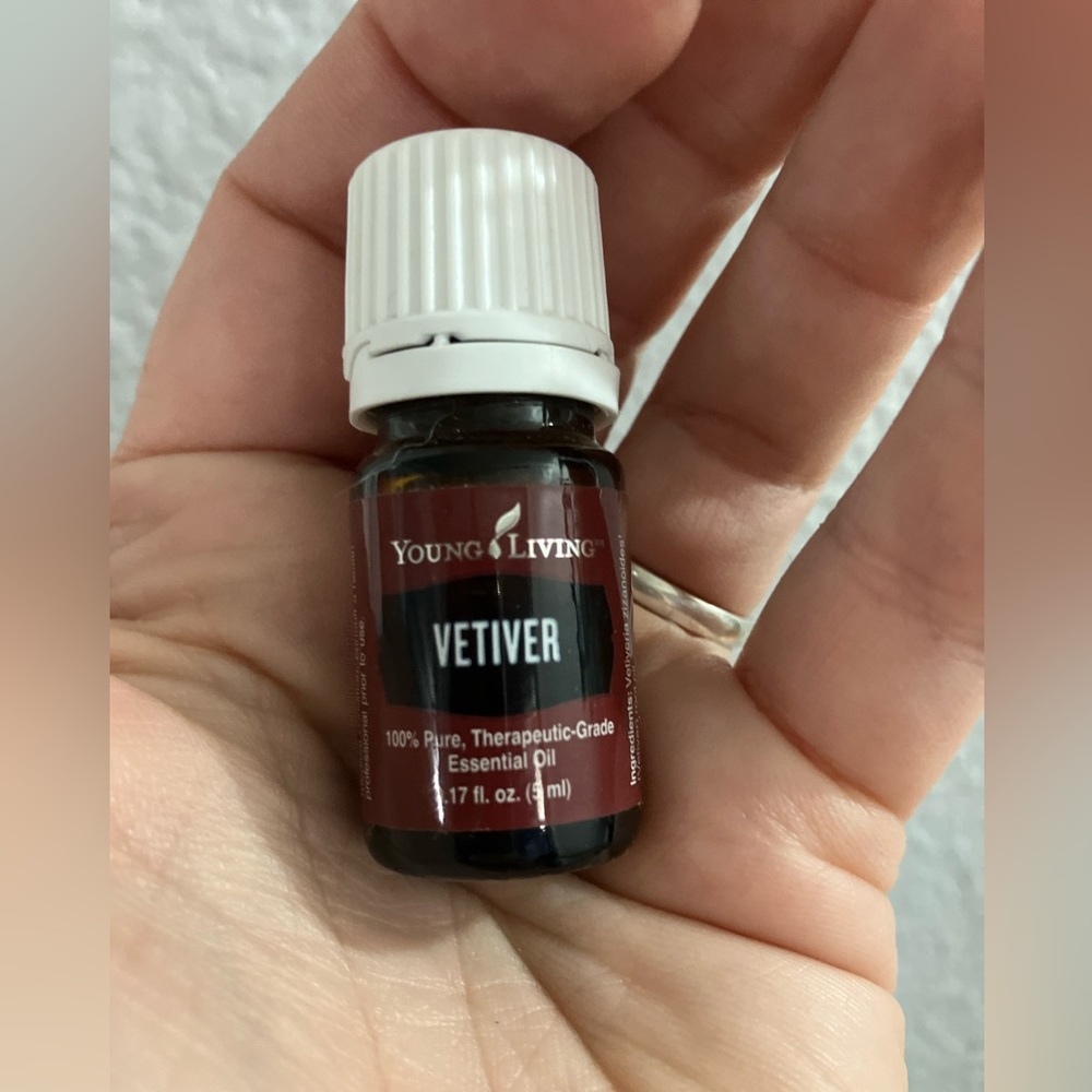 New! Young Living Vetiver
